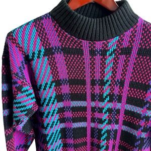 Retro Plaid Sweater M